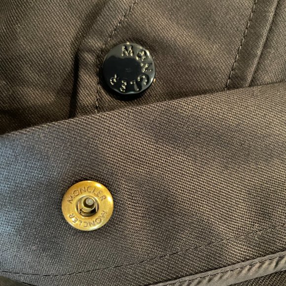 Moncler Womens Beryl Mixed Media Down Jacket NWT 2 MEDIUM Navy - Picture 10 of 10